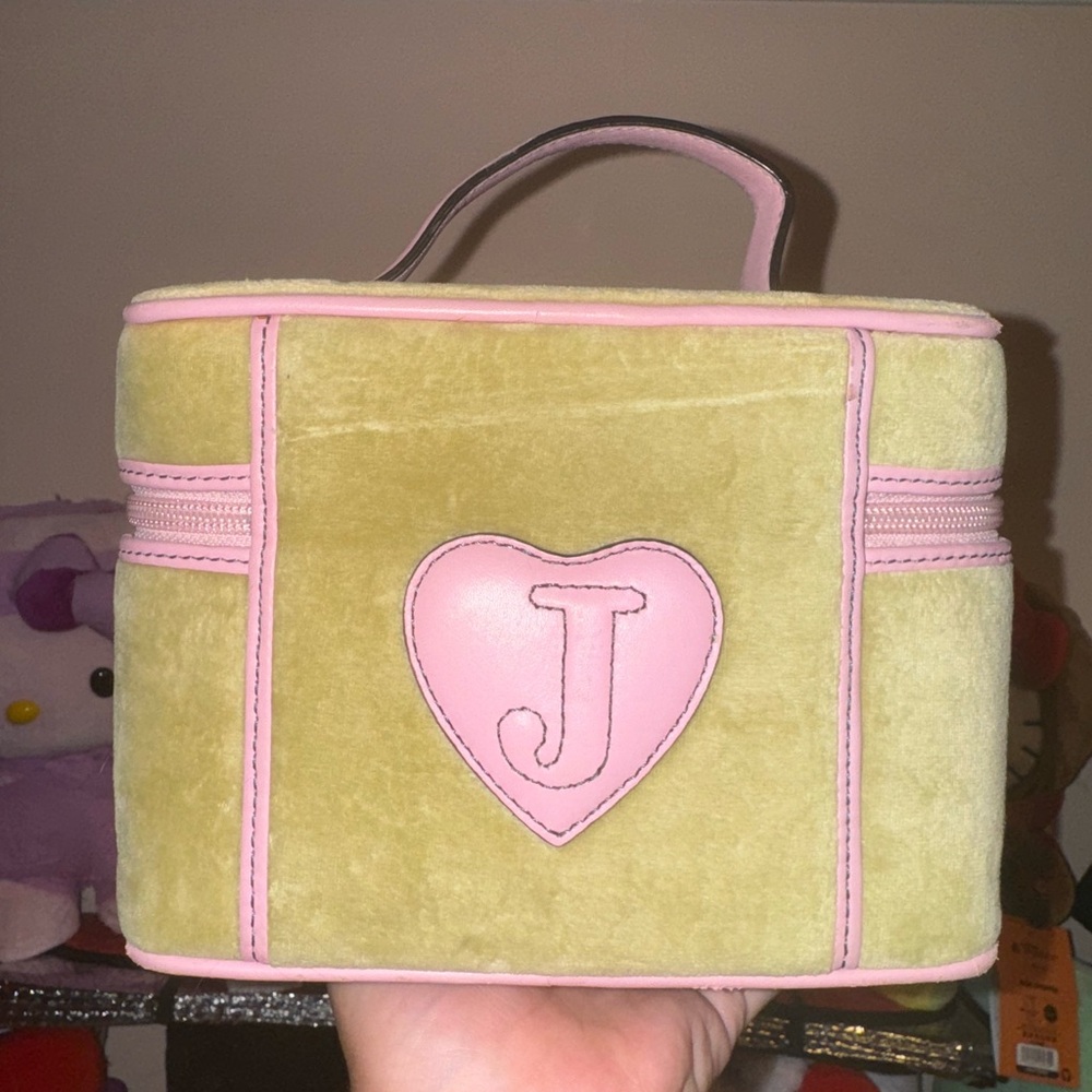 Rare Juicy Couture Velvet Cosmetic Case Y2K - Picture 2 of 10